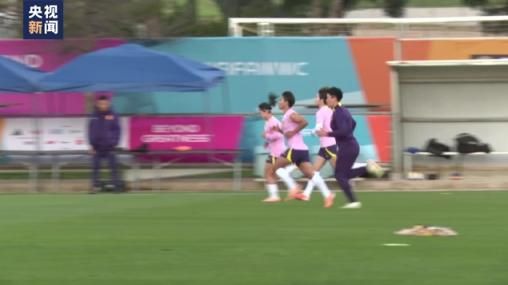 意甲-国米2-0拉齐奥3连胜4分领跑 劳塔罗图拉姆破门北京时间12月18日凌晨3:45，2023-24赛季意甲联赛第16轮，国米客战拉齐奥。